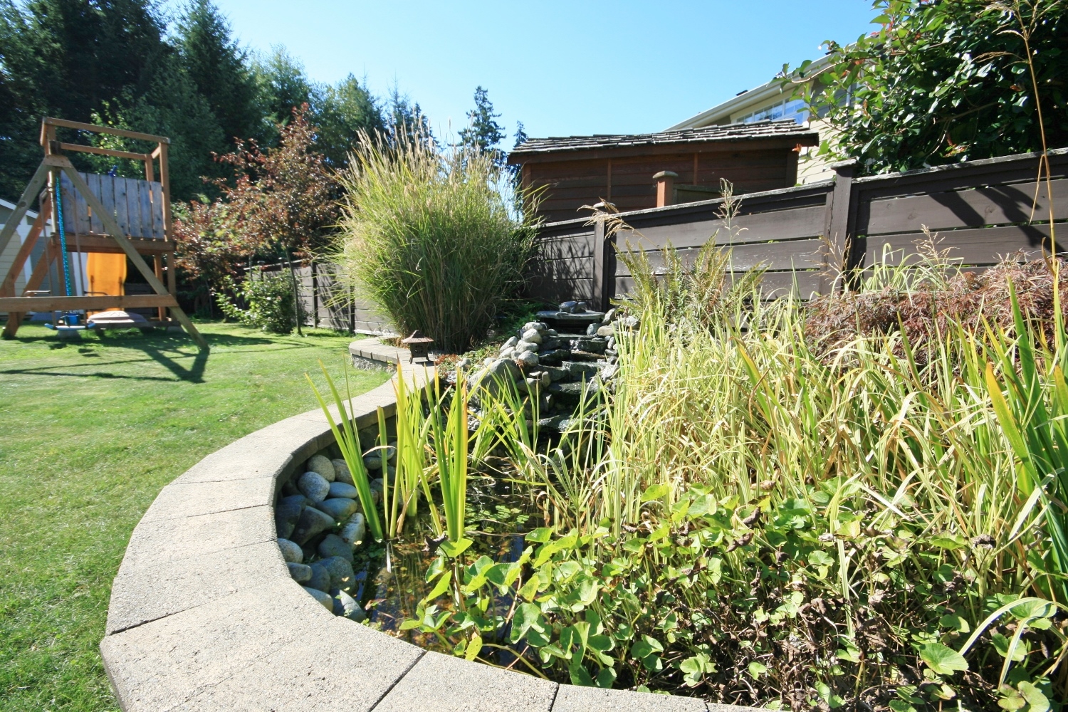 SOLD Sooke House For Sale Sunriver Estates 2085 sqft 3 bedroom 3